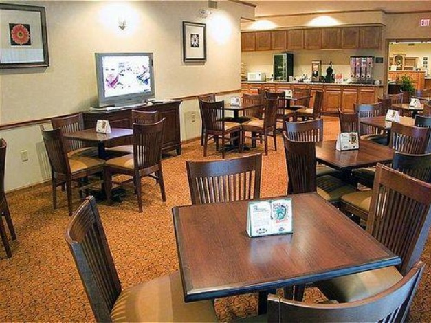 Country Inn & Suites by Radisson, Pineville, La