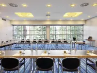 PLAZA Premium Grand Winston Hotels near Laak