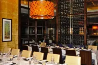 Renaissance Schaumburg Convention Center Hotel Hotels in Schaumburg