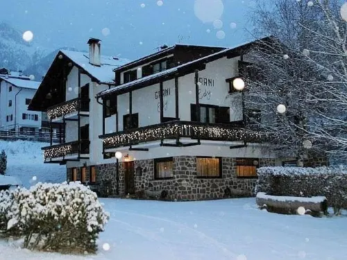Hotel Garni Edy Hotel di Cavalese