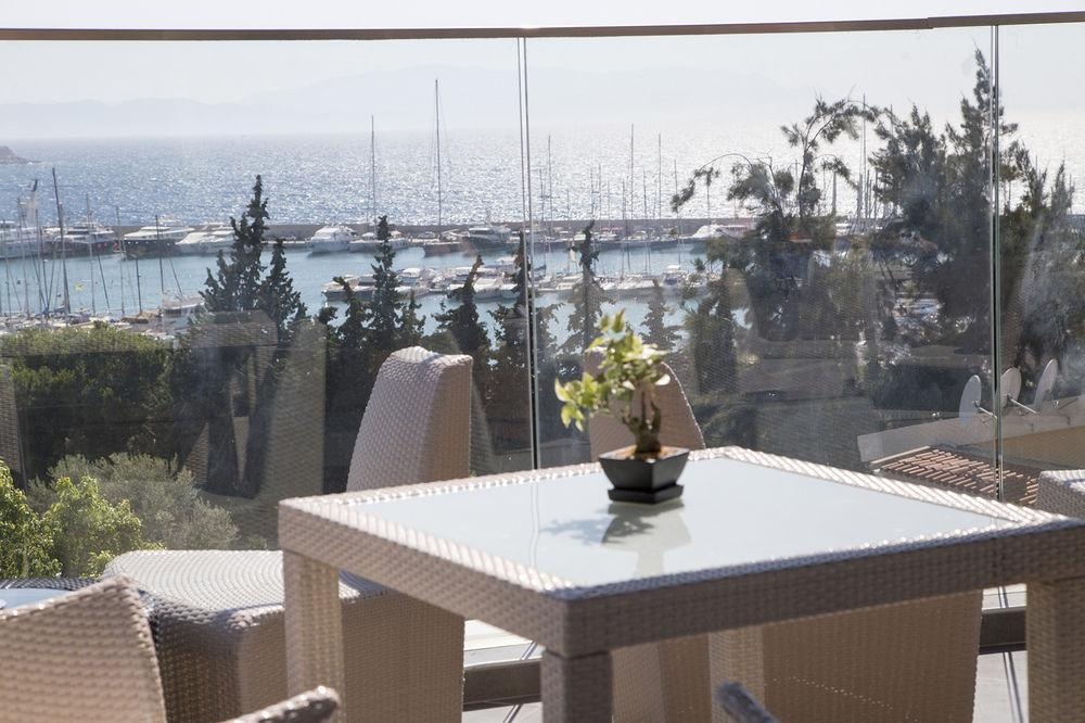 Marina Hotel & Suites Kusadasi