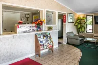 Rodeway Inn Madison Heights - Detroit Hotels in Clawson