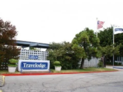 Travelodge by Wyndham San Francisco Airport North Hotel di San Mateo County