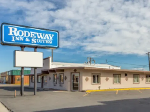 Riverton Inn & Suites Riverton Hotels in Riverton