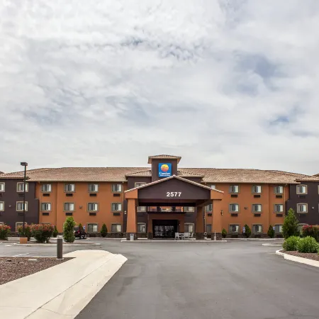 Comfort Inn & Suites Thatcher - Safford Отели в г. Тэтчер