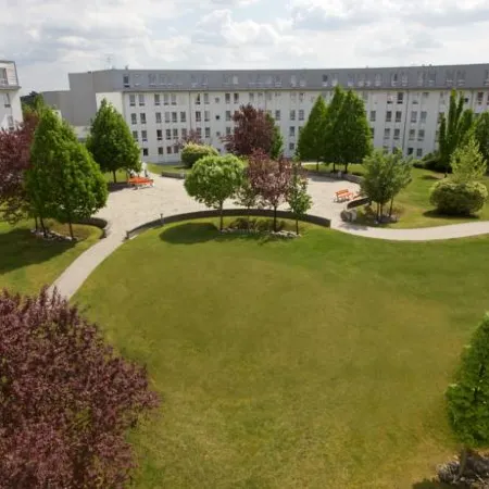 Campus Hotel