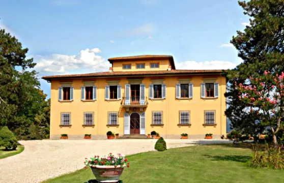 德爾菲尼 I 號別墅酒店