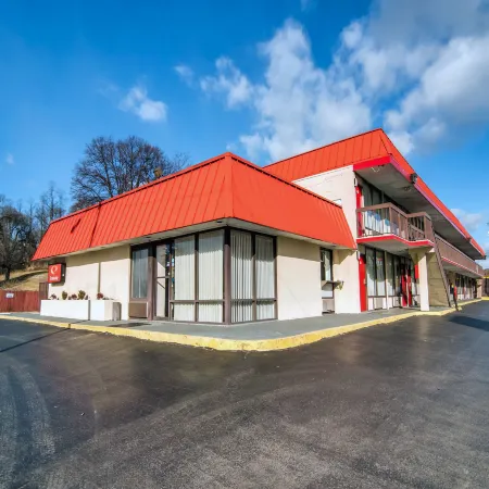 Econo Lodge Civic Center