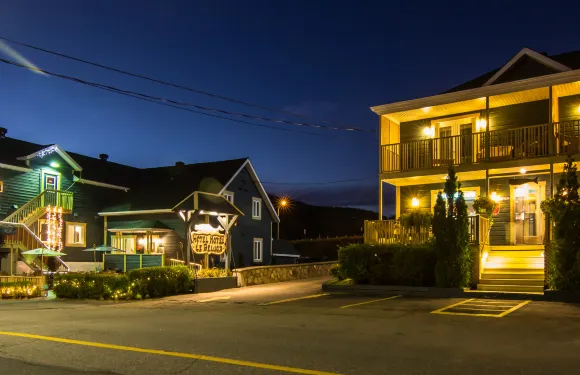 白鯨汽車旅館酒店