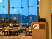 Pinnacle Hotel Vancouver Harbourfront Hotels in Vancouver