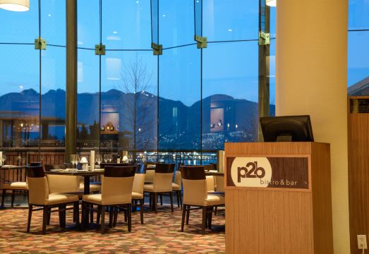 피나클 호텔 밴쿠버 하버프런트