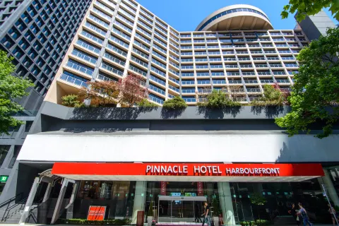 Pinnacle Hotel Vancouver Harbourfront