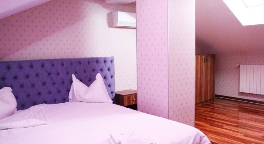 Hotel Papion-Bucharest Updated 2022 Room Price-Reviews & Deals | Trip.com
