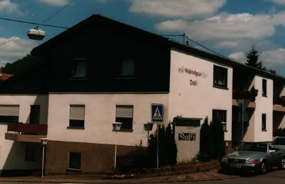 多爾非餐廳酒店