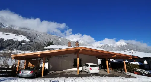 Chalet Stubai Apartments-Ferienwohnungen - con vistas a la montaña