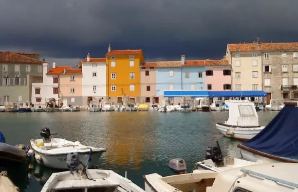 庫西奇客房酒店