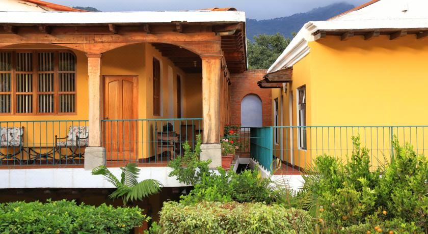 Hotel Casa de las Fuentes - Valoraciones de hotel de 3 estrellas en Antigua  Guatemala