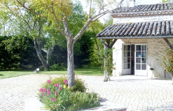 勒科隆比耶住宿加早餐旅館