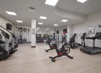 埃德蒙頓中心德爾塔套房酒店 - 健身室/gym room