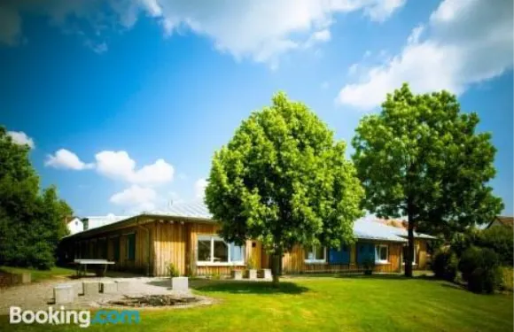 奧託伯恩自助式服務公寓酒店