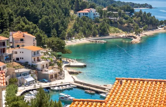 戴沃湯瑪斯旅館