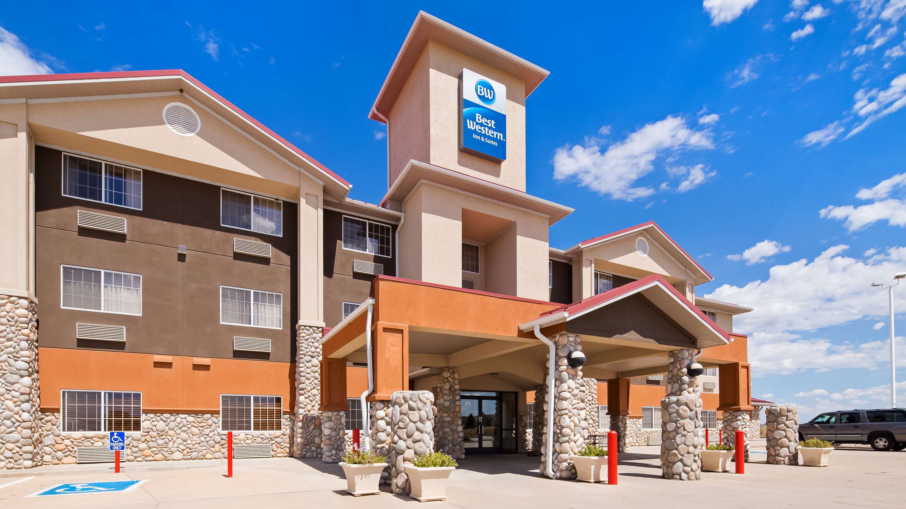 Best Western Firestone Inn & Suites