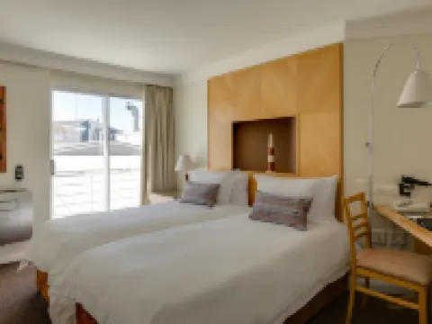 プロテア ホテル バイ マリオット ナイズナ キーズ クニスナのホテル