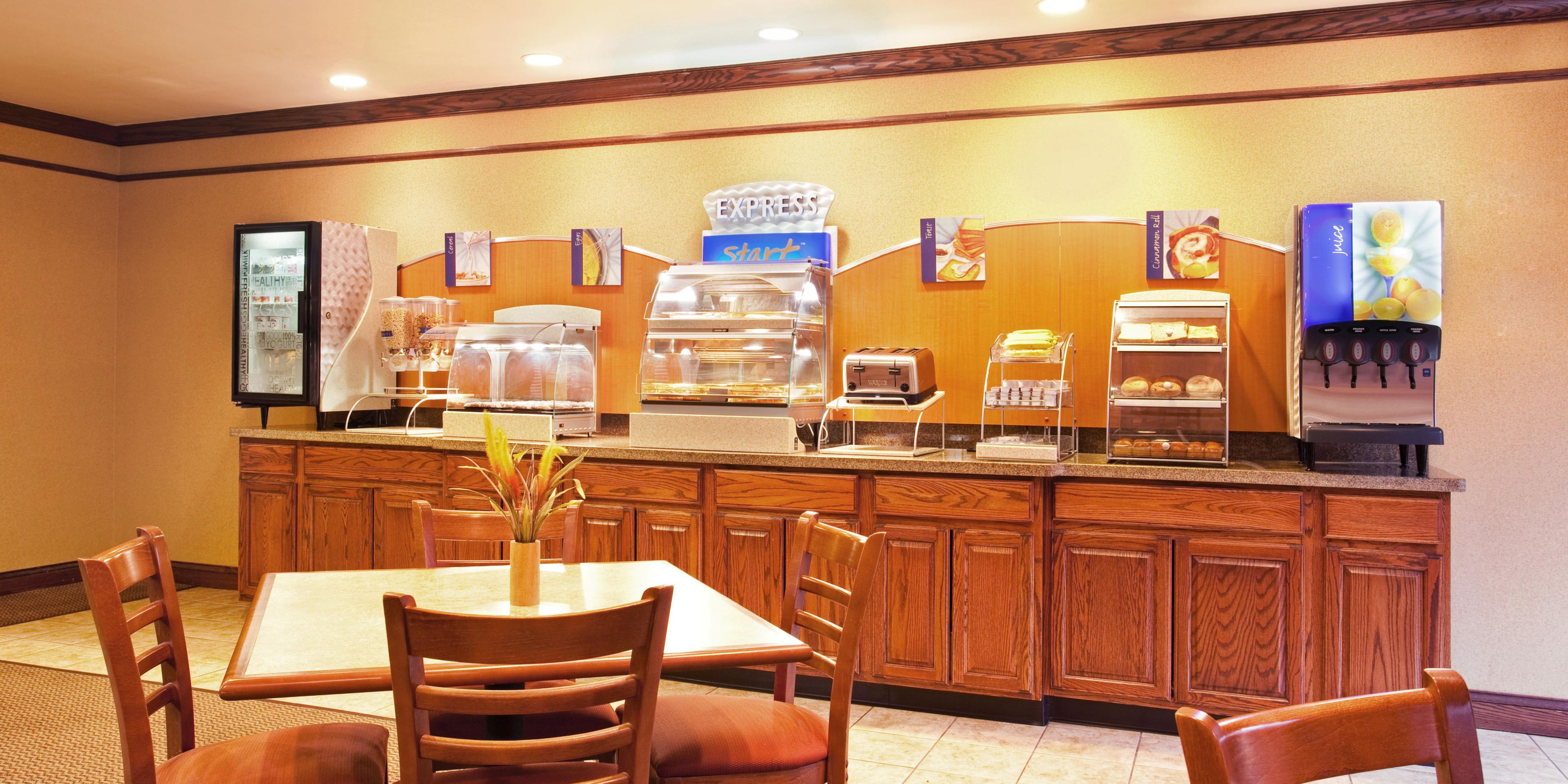 Holiday Inn Express Hotel & Suites Mattoon, an Ihg Hotel