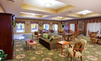 Holiday Inn Express & Suites Thomasville