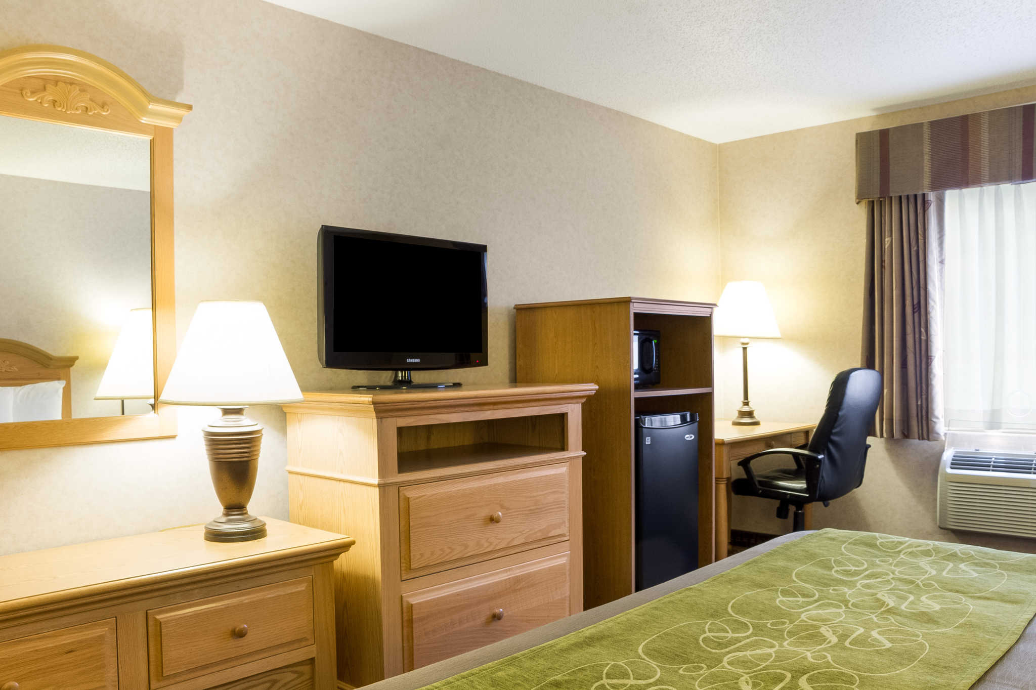 Comfort Inn and Suites Custer