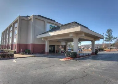 Quality Inn & Suites North Little Rock