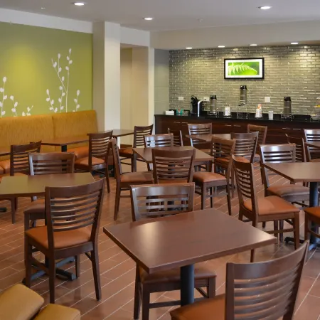 Sleep Inn Dallas Love Field-Medical District