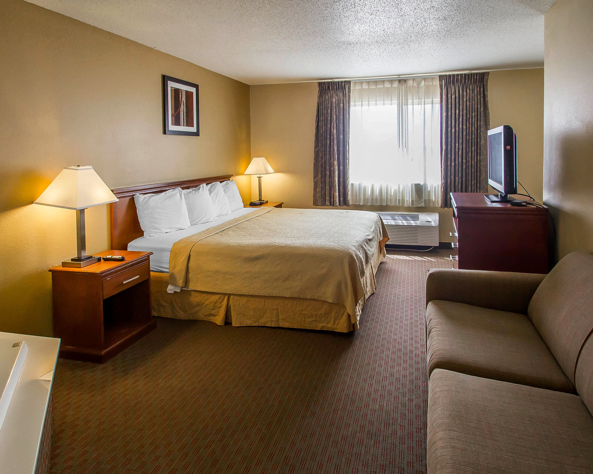 Quality Inn & Suites Menomonie