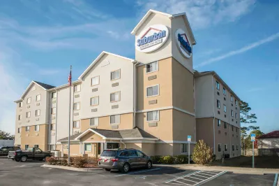 Suburban Studios Near Panama City Beach Các khách sạn ở Upper Grand Lagoon