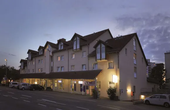 蘭佩特海姆品味聰明酒店