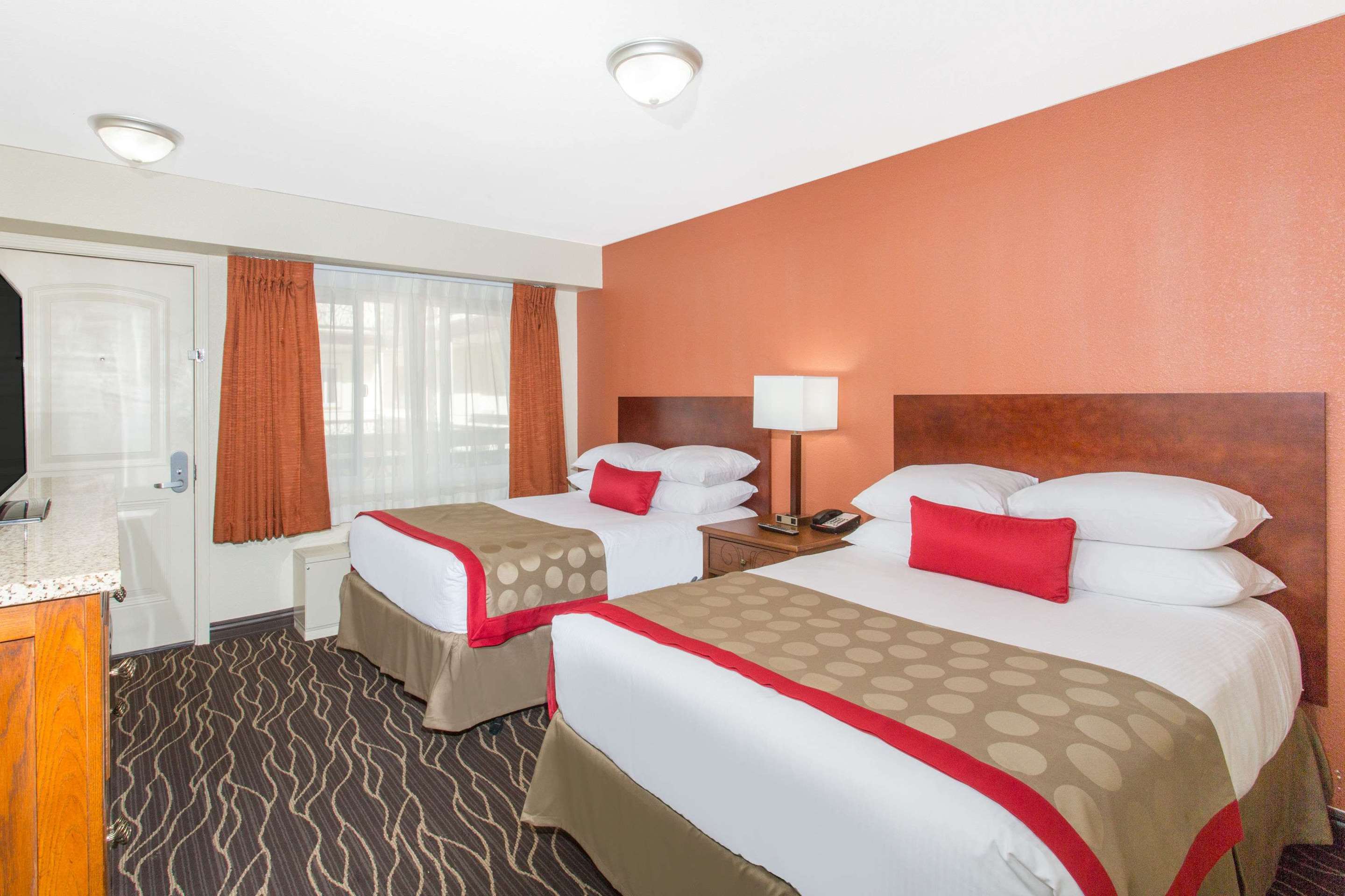 Ramada by Wyndham Elko Hotel at Stockmen's Casino