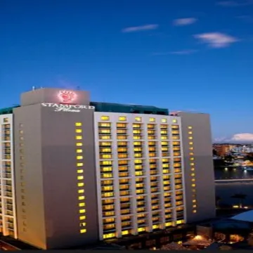 Stamford Plaza Brisbane Отели рядом с достопримечательностью «Кастом Хаус»