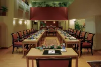Avari Lahore Hotel