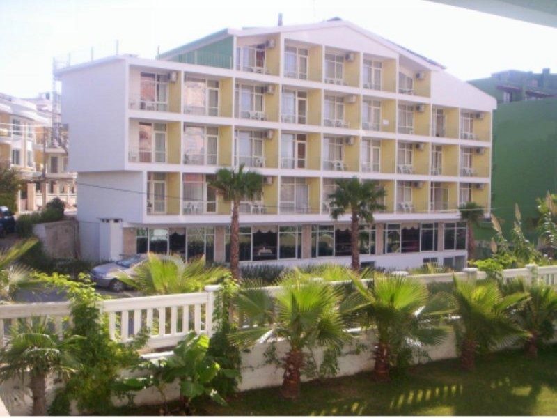 Prima Hotel