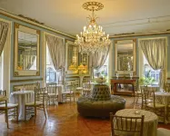 Maxwell Mansion Hotel فنادق في Lyons
