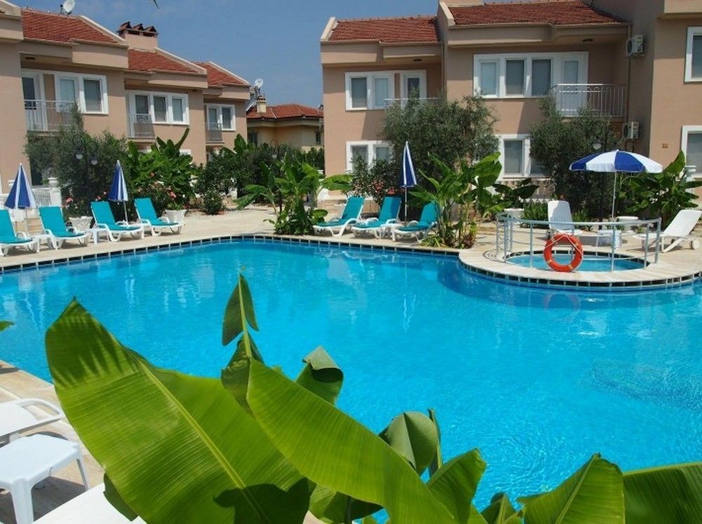 Ozcem Apart Hotel