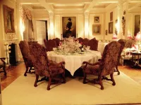 Burke Mansion Hotels in Macon