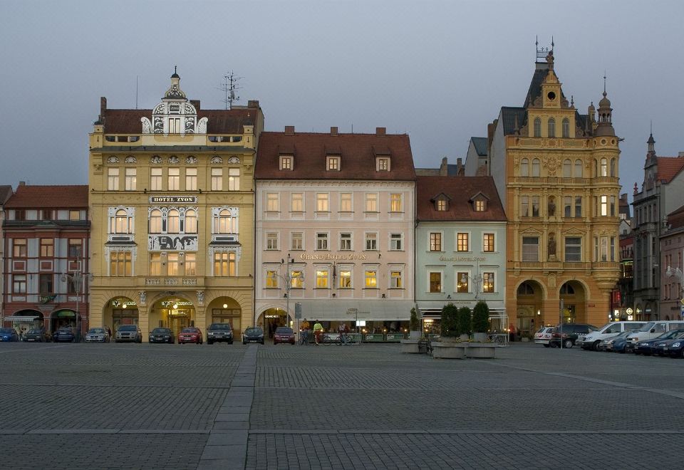 hotel overview picture