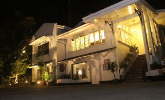 The White B&B Bacolod