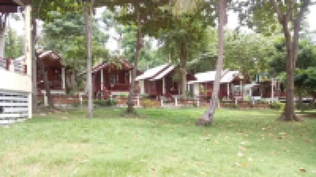 Tubtim Resort Hotel dekat Ao Phai