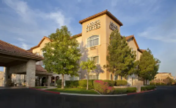 Ayres Suites Ontario at the Mills Mall - Rancho Cucamonga
