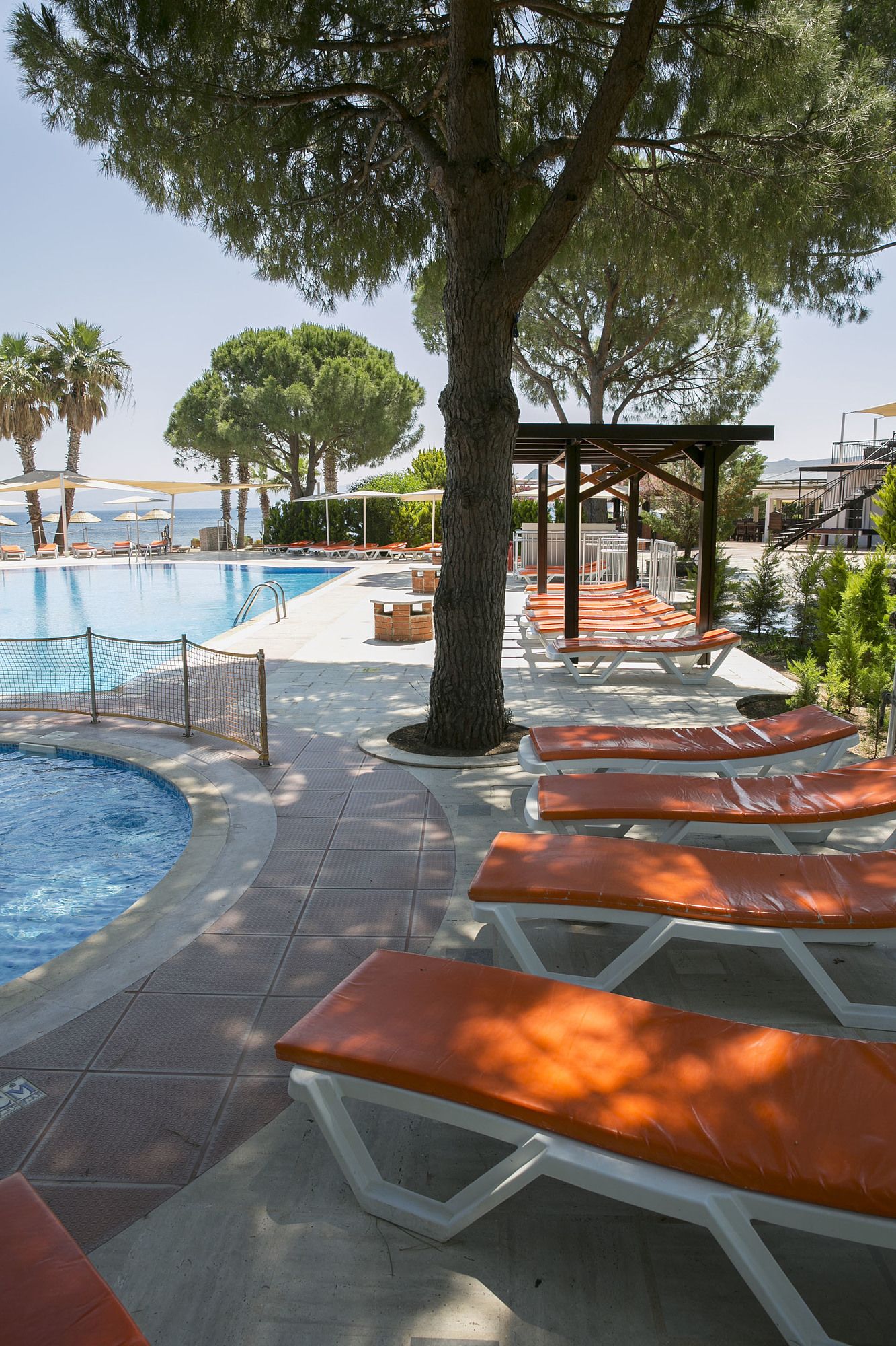 Bodrum Sea Side Beach Club Hotel