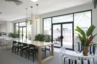 Palms City Resort Hotels in Darwin