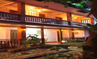 Lola Itang Pension - Housity
