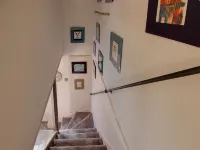 Cartref Hotels in Farnham